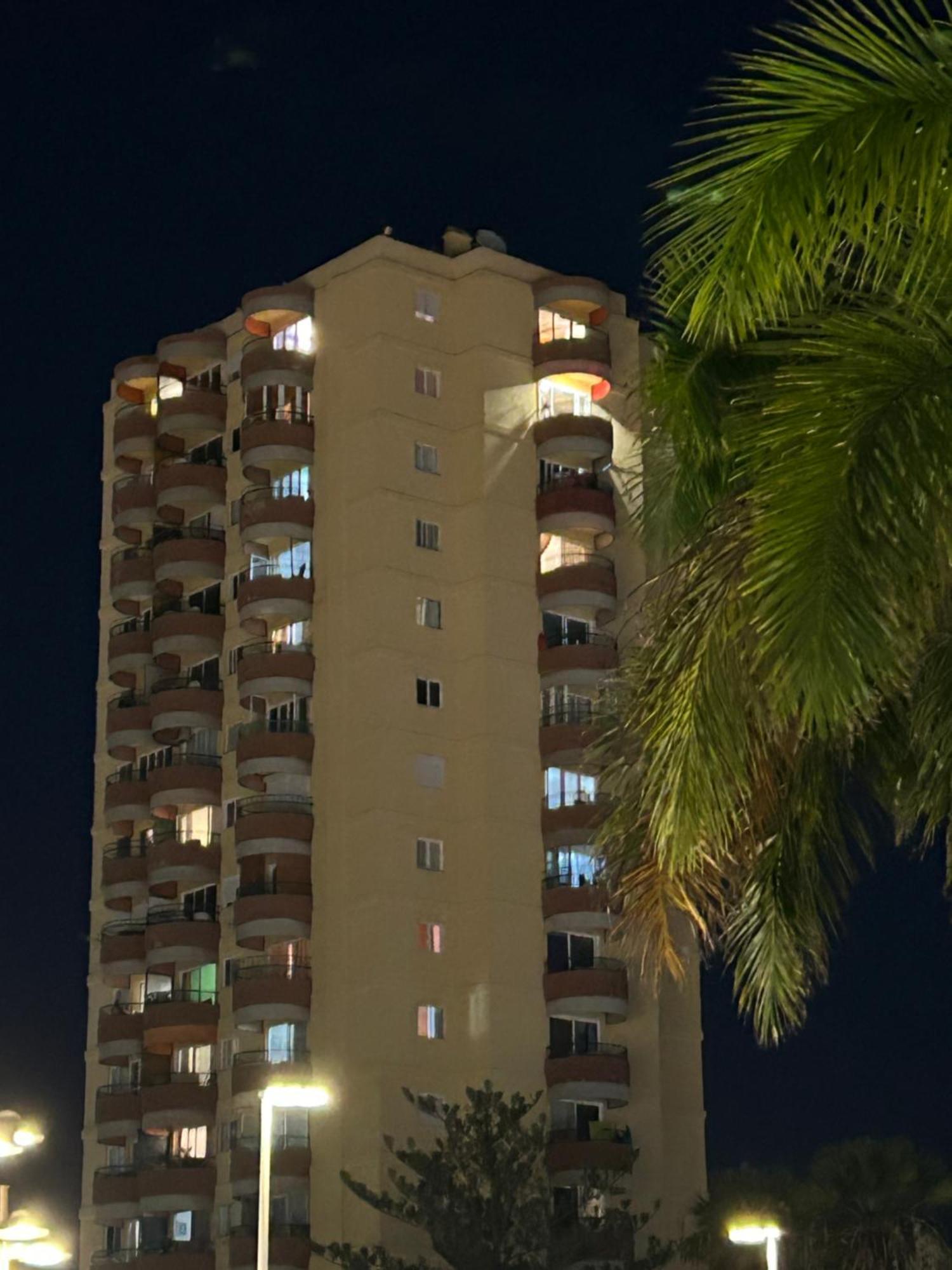 アロナTorres Del Sol 14 Floor Ocean'S Balconyアパートメント エクステリア 写真